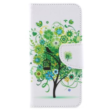 Wonderland Samsung Galaxy A8 (2018) flip Hoesje - Groene Boom