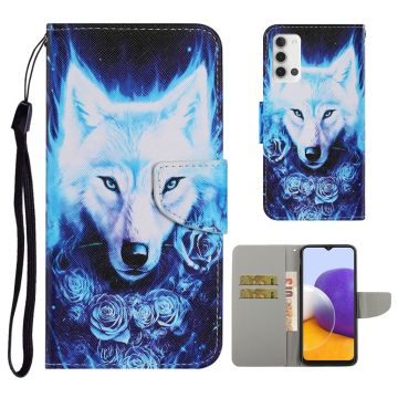 Wonderland Samsung Galaxy A22 4G flip Hoesje - Witte Wolf